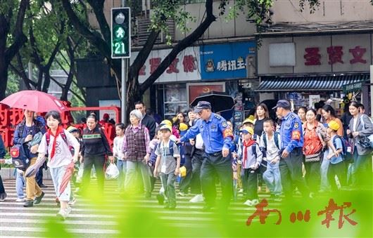 首届全国机关党建品牌发布展示活动举行 南川区城市管理局“马路支部”获评优秀品牌