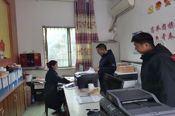 乾丰镇开展安全生产专项检查筑牢年终安全防线