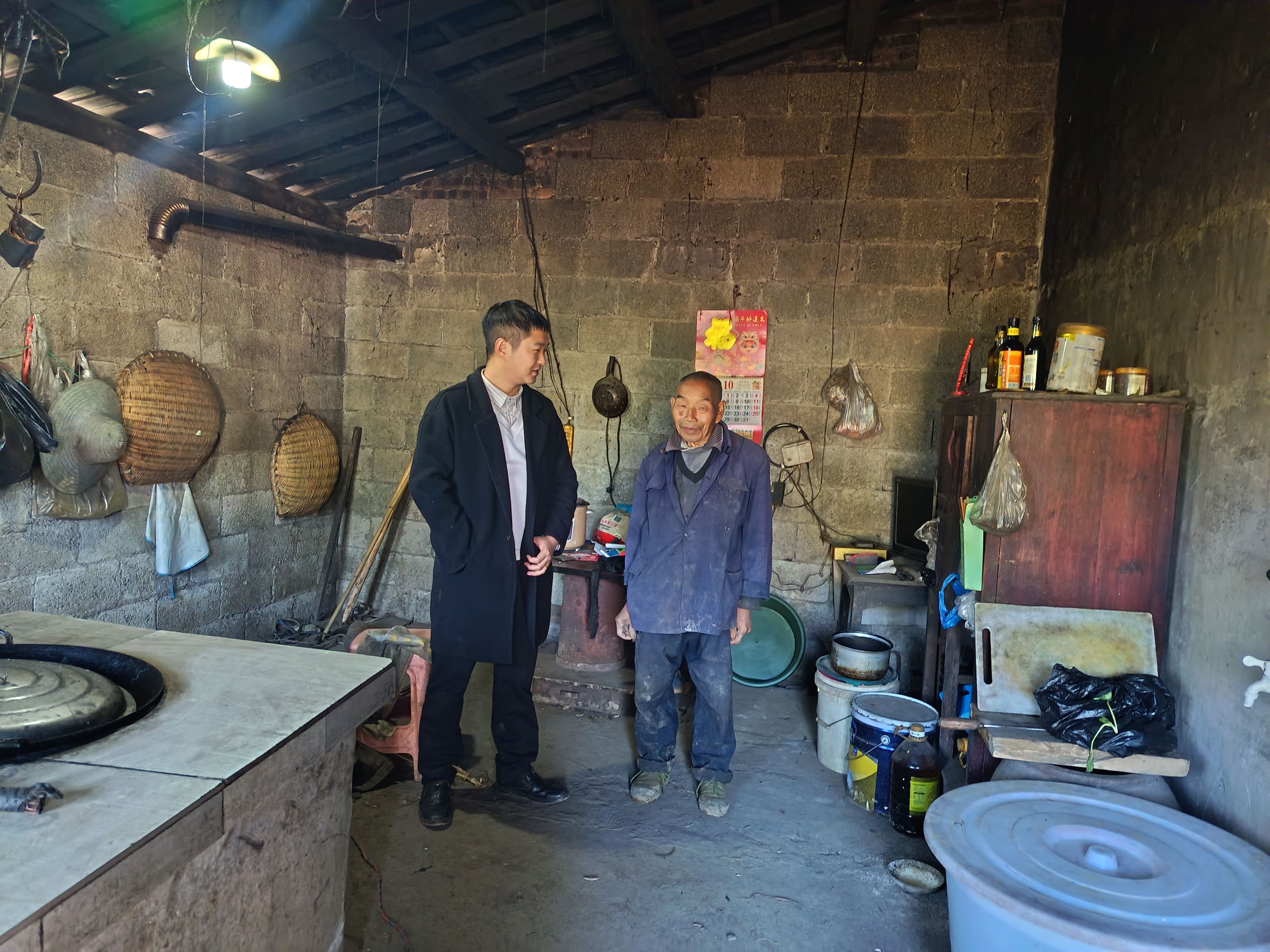 德隆镇开展冬季消防安全宣传工作