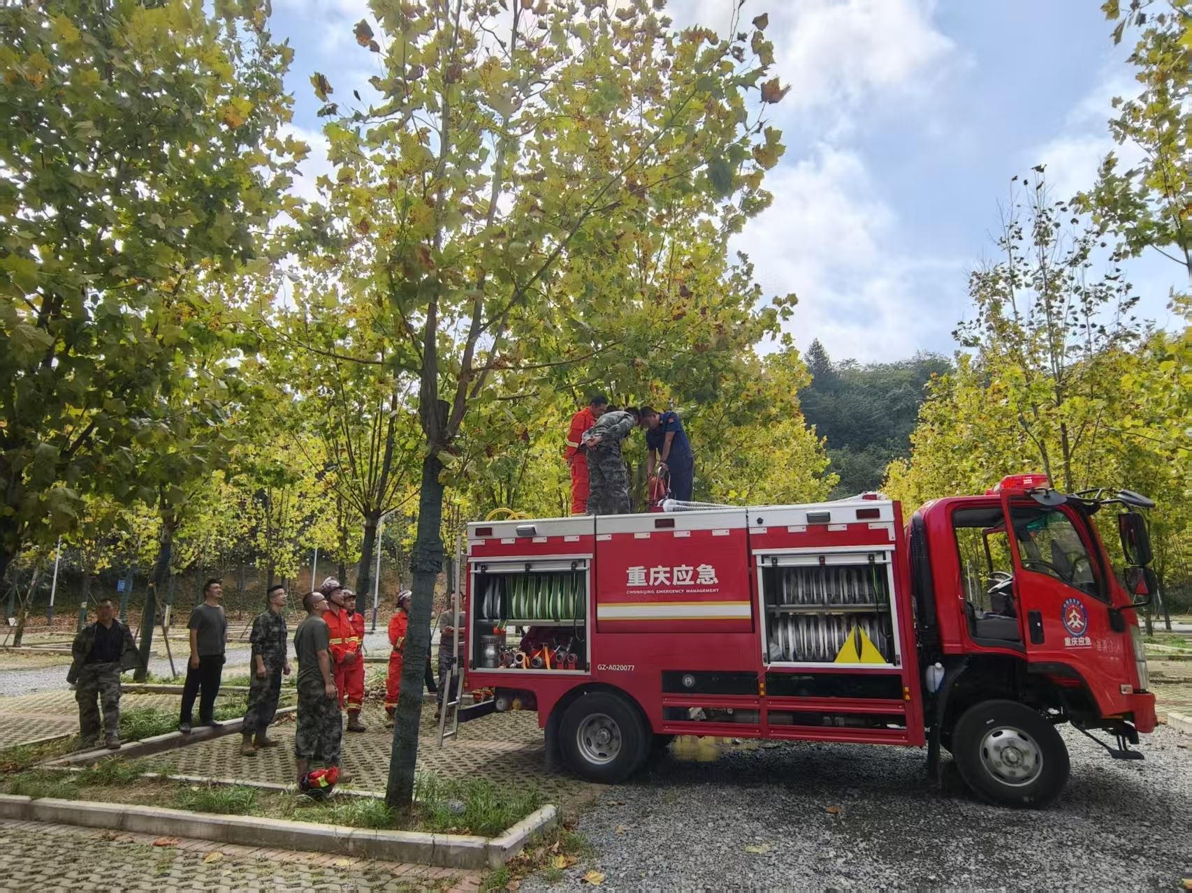 山王坪镇扎实提升应急救援能力组织开展消防专项培训