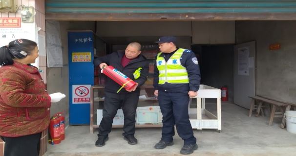 筑牢安全防线，排查消防隐患